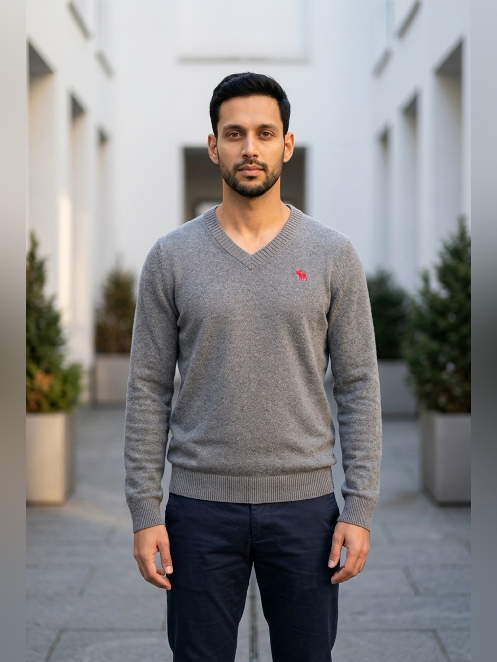 Abercrombie & Fitch Gray V-Neck Sweater with Relaxed Fit